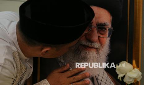 Duka Iran: Doa Bersama untuk Ayatollah Ali Khamenei