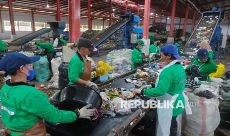 Terobosan Lingkungan! 3 TPST Denpasar Kini Mampu Olah 500 Ton Sampah Harian