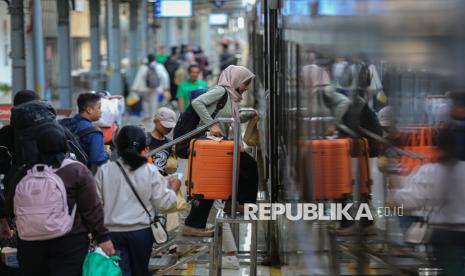 Mudik Lebaran: 50 Ribu Penumpang