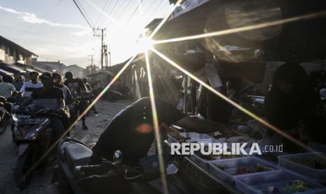 Empat Bulan Berlalu, Pengungsi Nagan Raya Rayakan Ramadhan dalam Kegelapan
