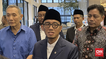 Ribuan Jemaah Umrah Kembali dari Timur Tengah di Tengah Konflik, Kemenhaj Prioritaskan Keselamatan